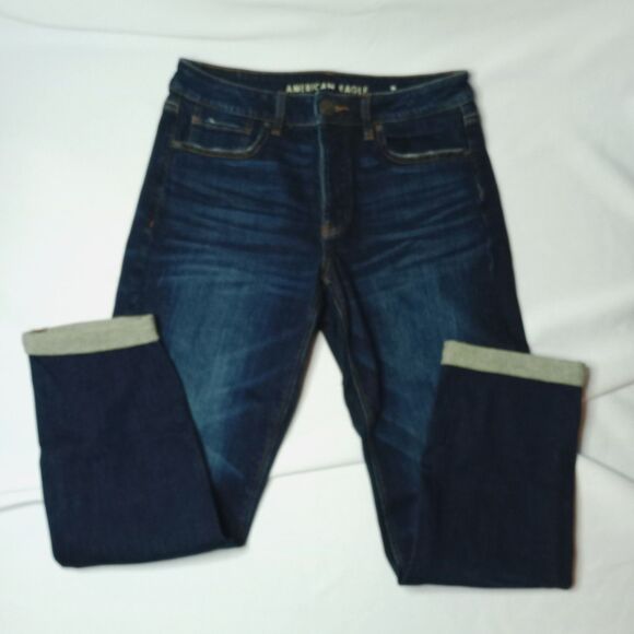 American Eagle Outfitters Women's Stretch Button Fly TomGirl Capri Jeans NWT - Picture 2 of 6